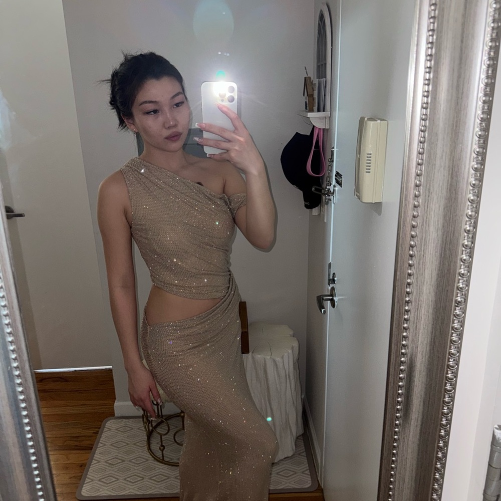 Meshki Gold One-Shoulder Prom Dress